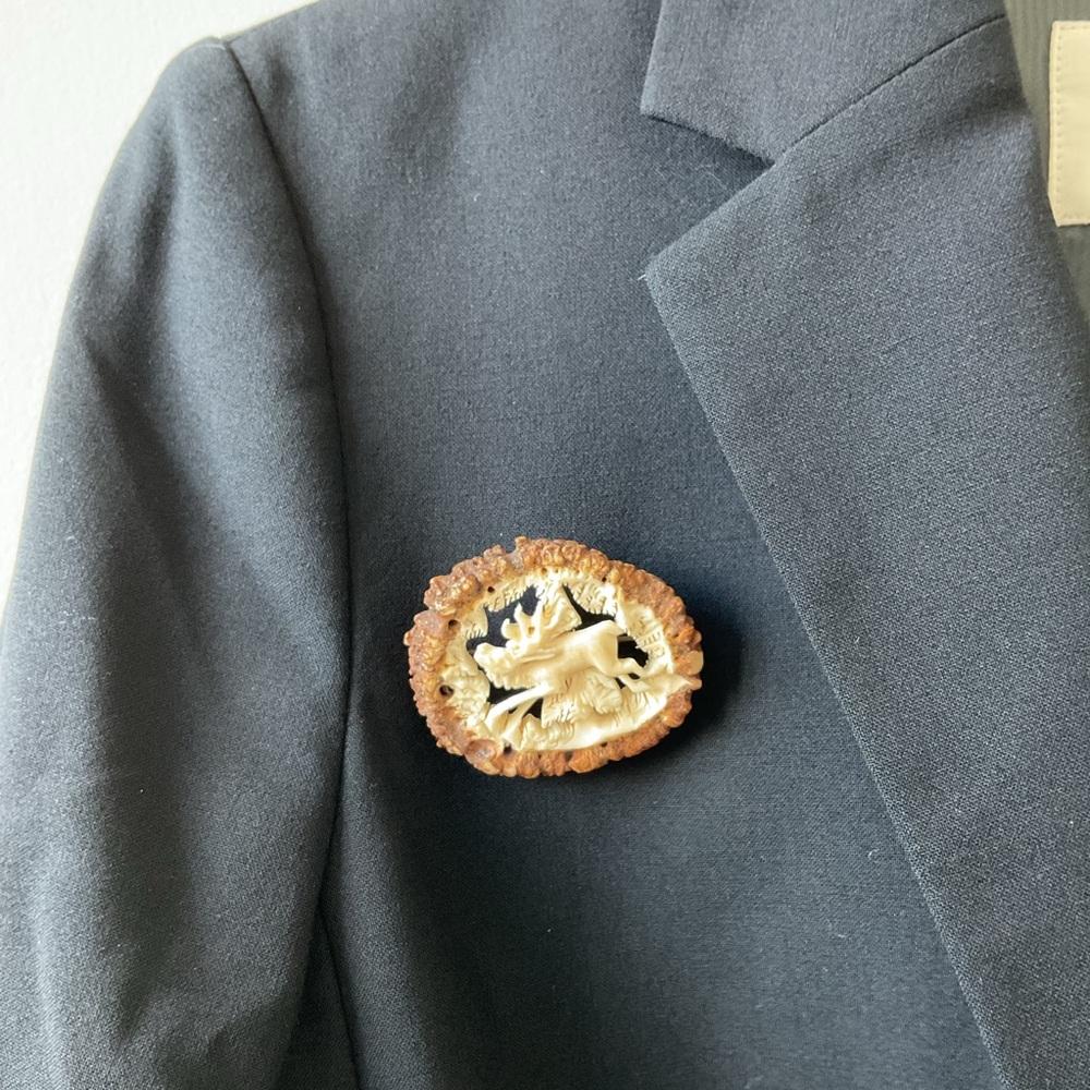 Deer Antler Brooch Pin Hand Carved Vintage